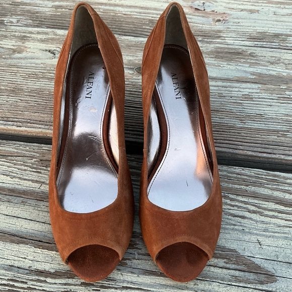 Alfani Brown Peep-Toe Heels with Classic Design - Picture 1 of 5